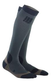 Ciorapi compresivi pentru alpinism