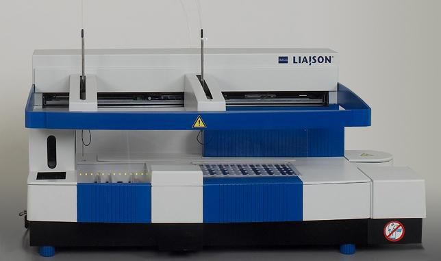 Analizorul chemiluminiscenta liaison