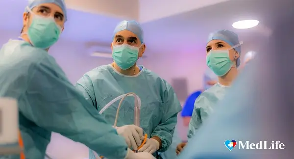 Masterclass-ul de chirurgie ortopedica de la MedLife Humanitas a ajuns la a treia editie