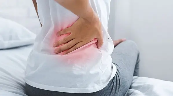 Durerile de spate: cand e simpla contractura si cand e hernie de disc