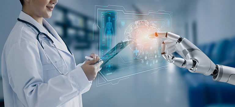 5 tipuri de interventii in care poate fi utilizat robotul Brainlab